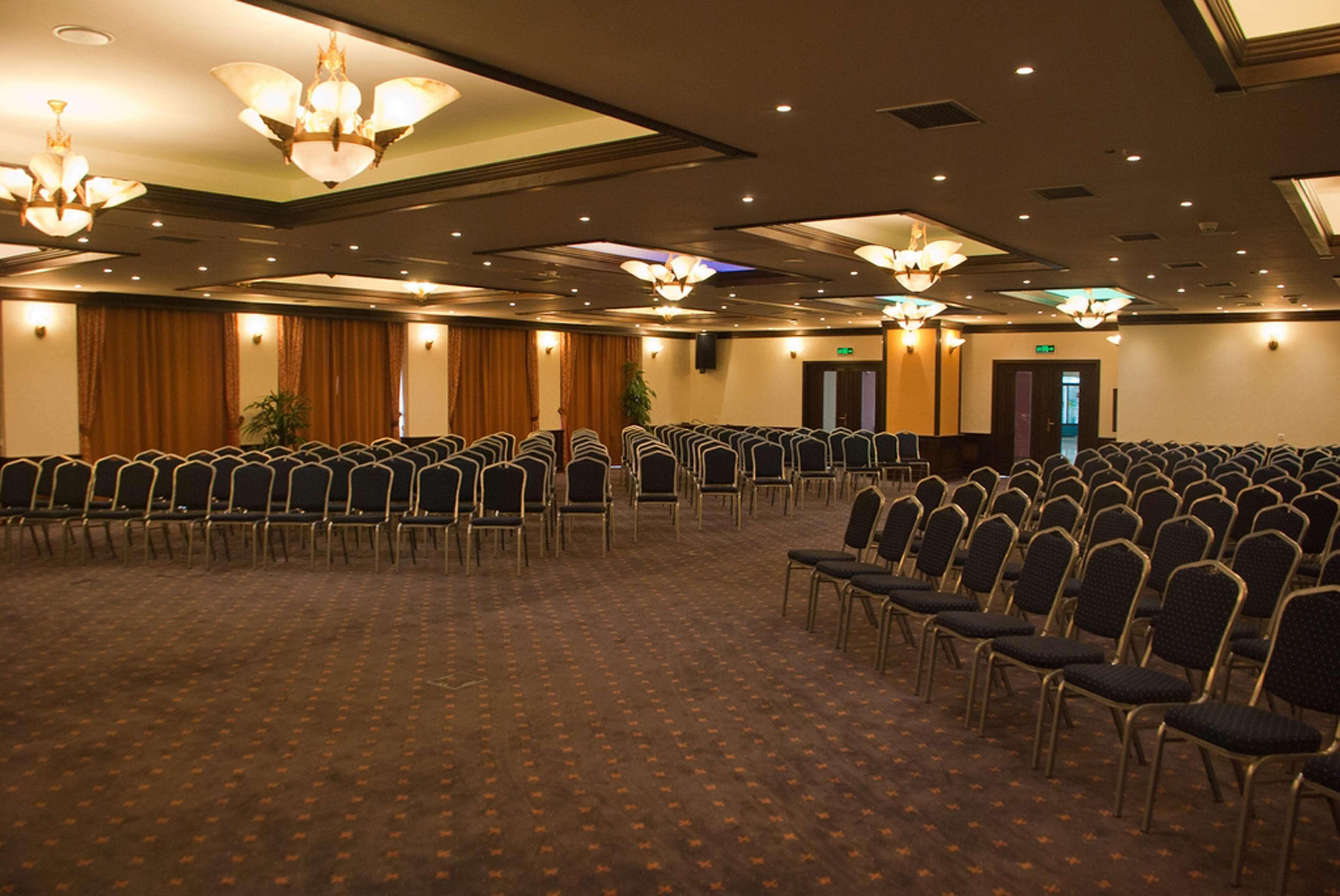 Doubletree By Hilton Hotel Sighisoara - Cavaler Dış mekan fotoğraf